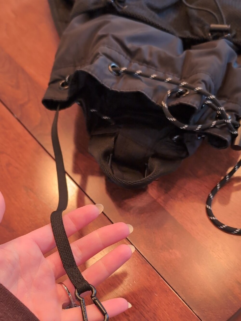 Dagne Dover Black Nova Sling Bag - Picture 5 of 8